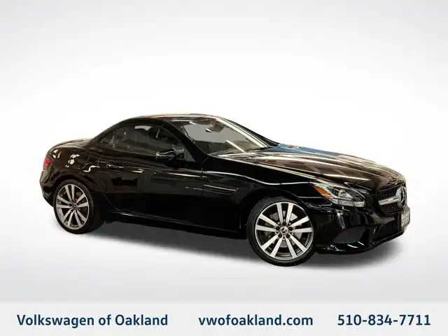 2018 Mercedes-Benz SLC SLC300's photo