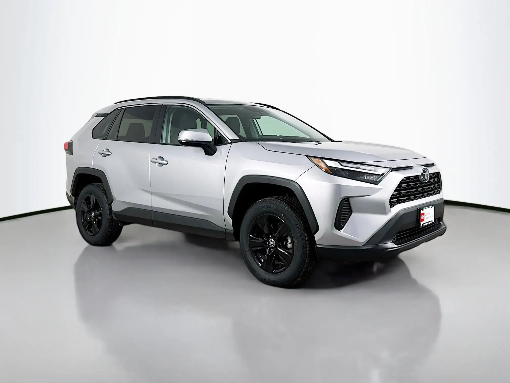 2024 Toyota RAV4 XLE AWD's photo