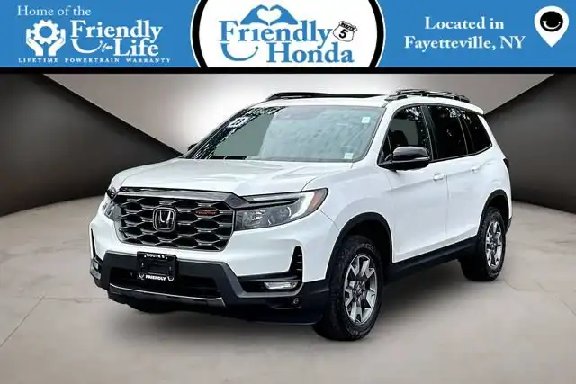 2023 Honda Passport 3.5 TrailSport 4WD Auto's photo