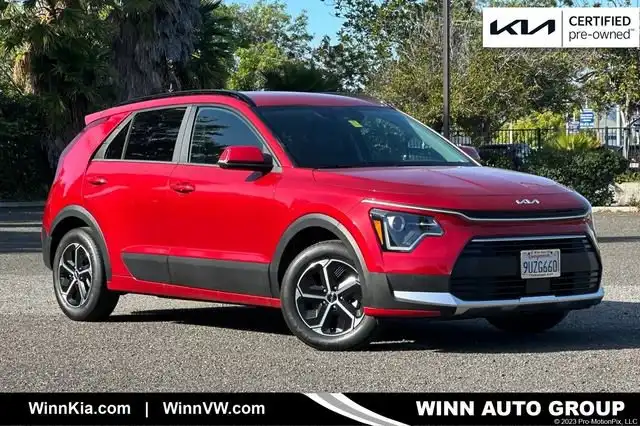 2025 Kia Niro EX HEV's photo