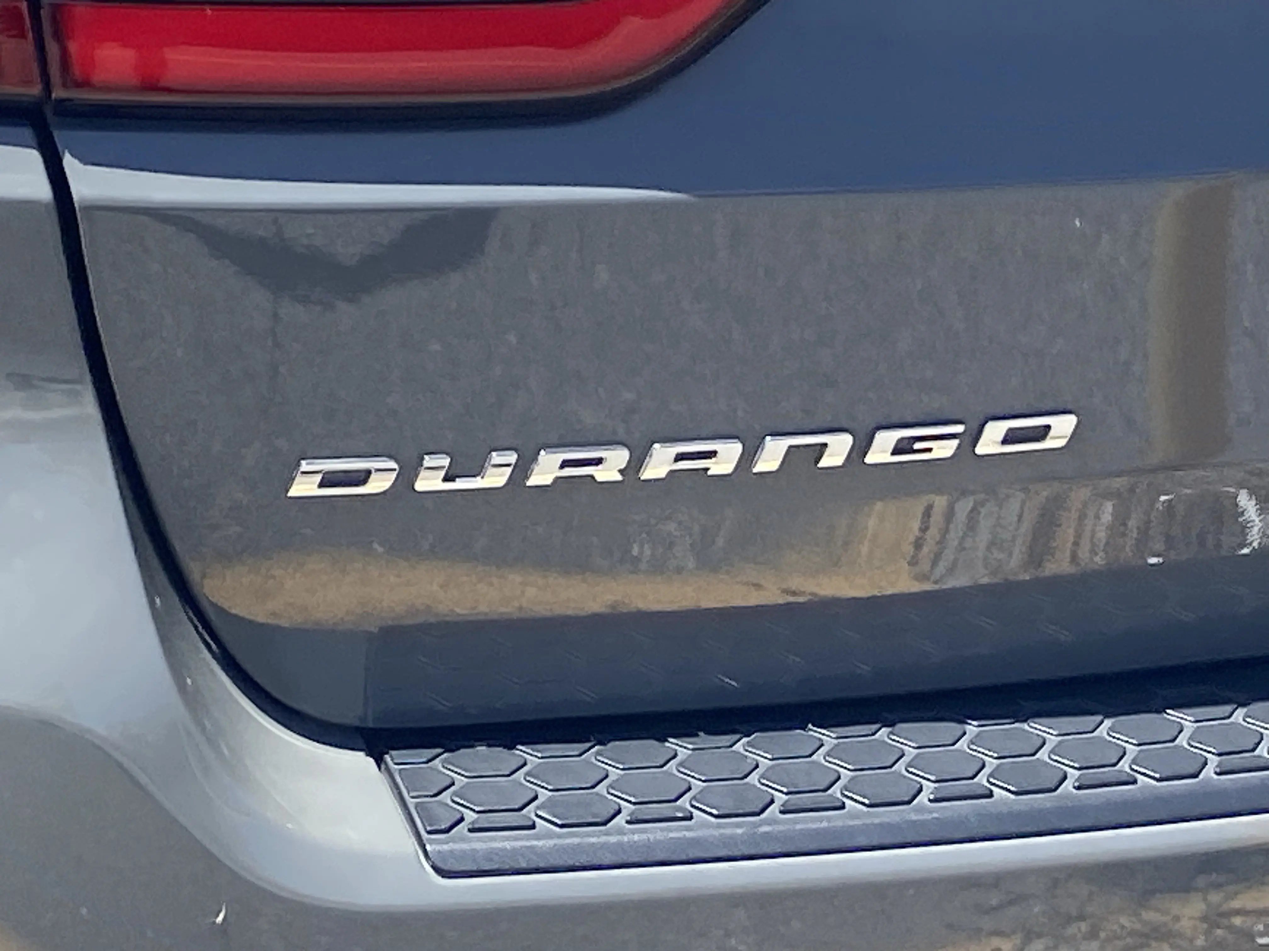 2024 Dodge Durango SXT Plus RWD photo 3