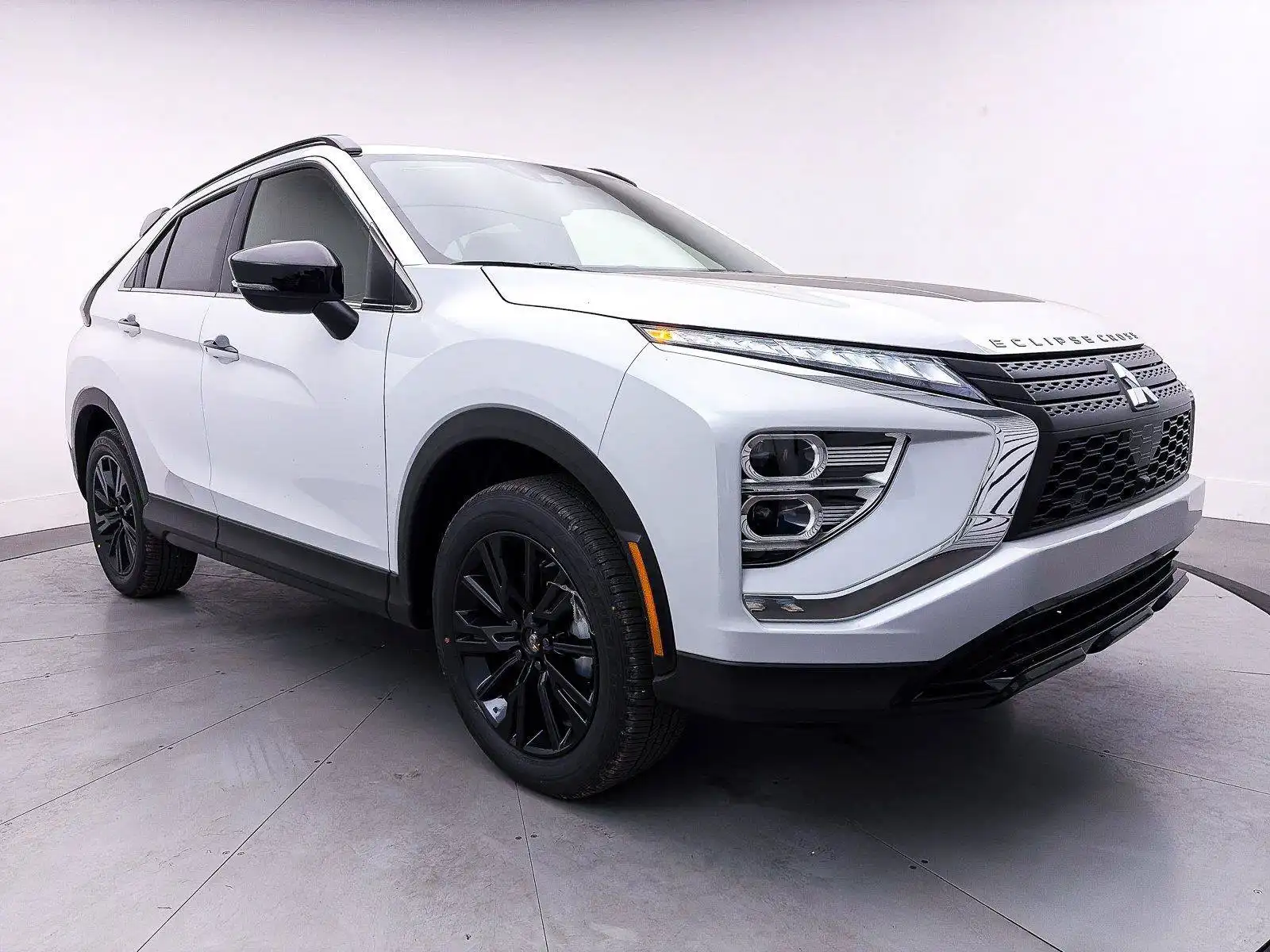 2026 Mitsubishi Eclipse Cross Black Edition S-AWC's photo