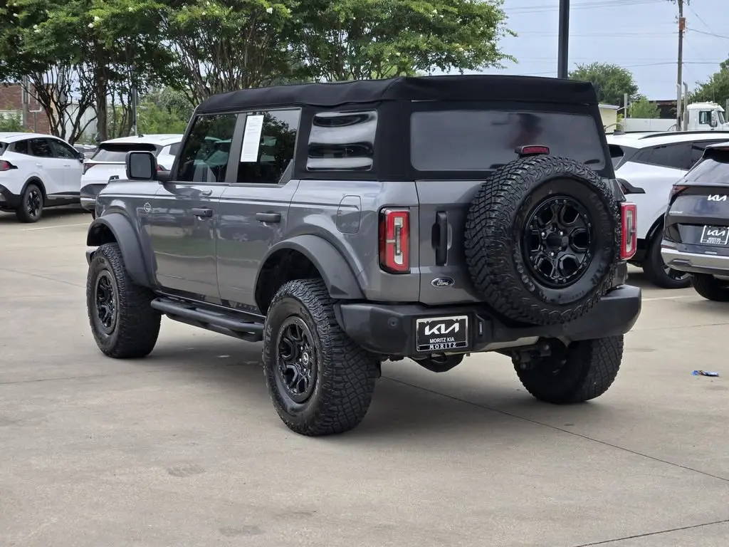 2023 Ford Bronco Wildtrak 4x4 photo 3
