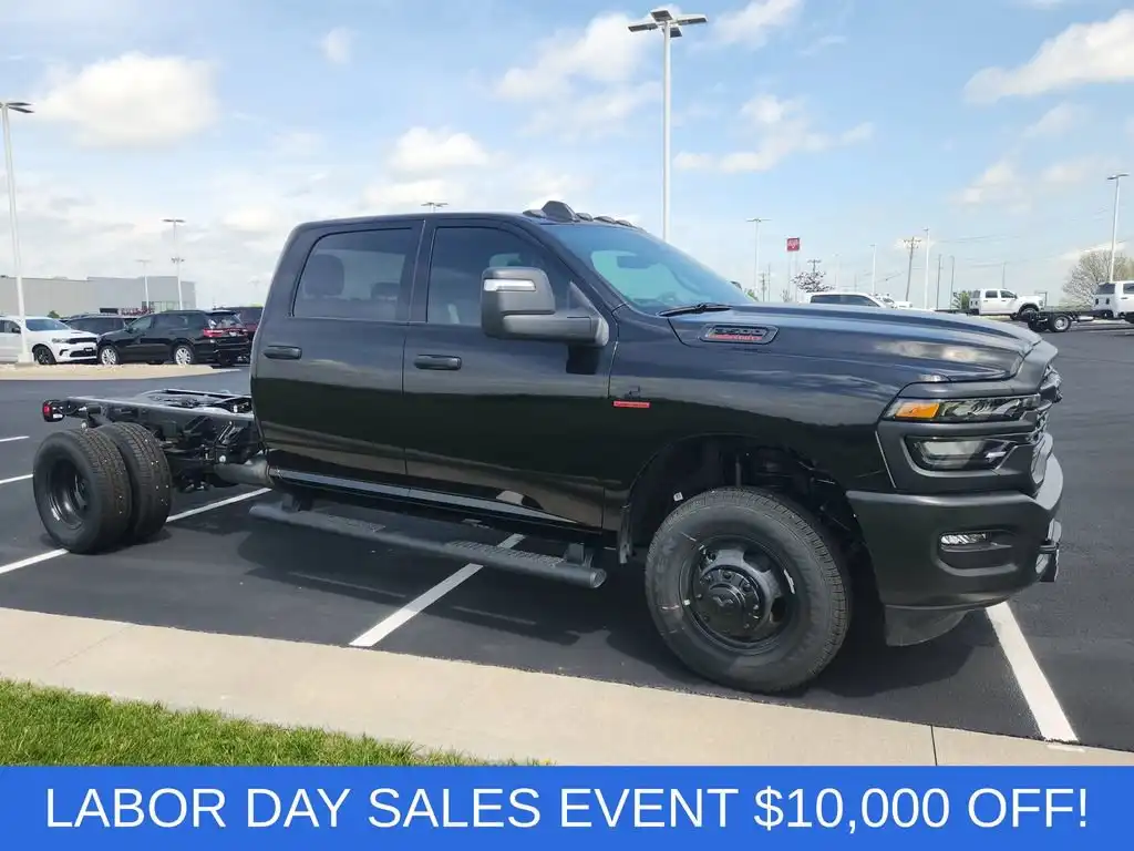 2026 RAM 3500 Tradesman 4WD Crew Cab's photo