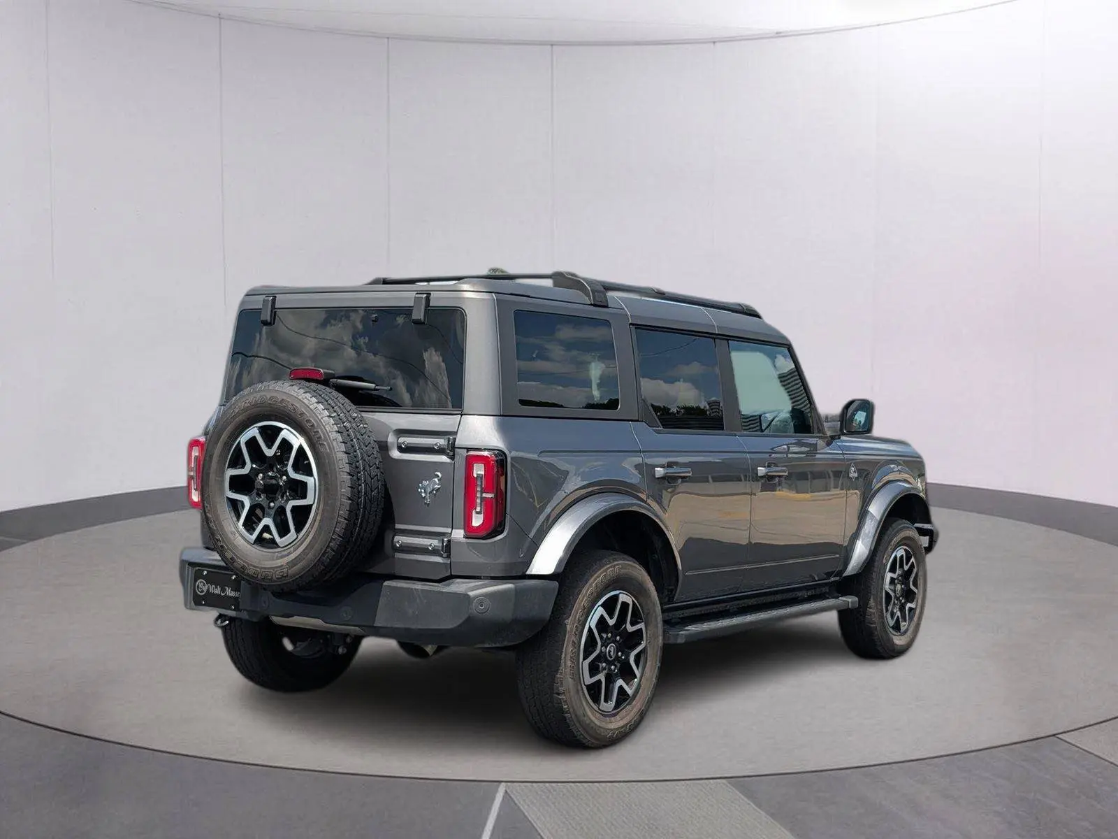 2022 Ford Bronco Outer Banks 4x4 photo 4
