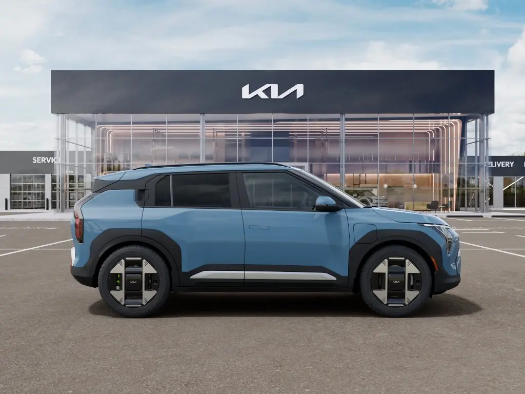 2027 Kia EV3 Wind AWD photo 3