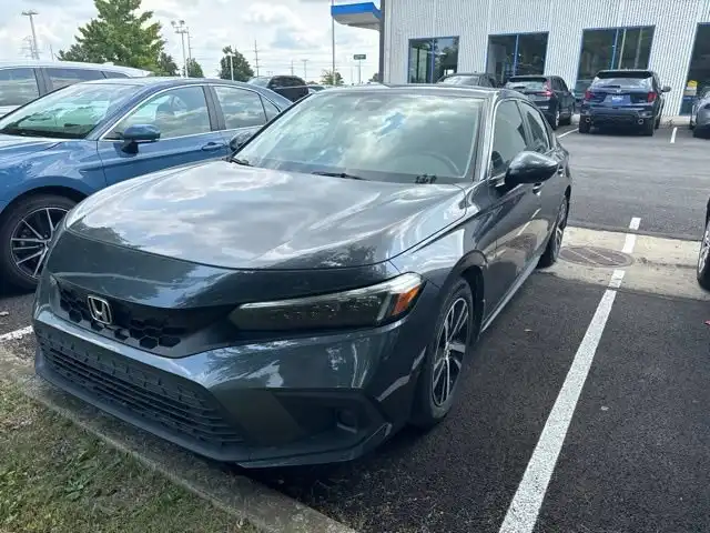 2023 Honda Civic LX CVT's photo