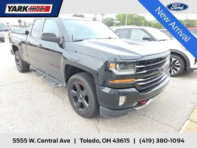 2018 Chevrolet Silverado 1500 Z71 4WD Double Cab Standard Box LT's photo