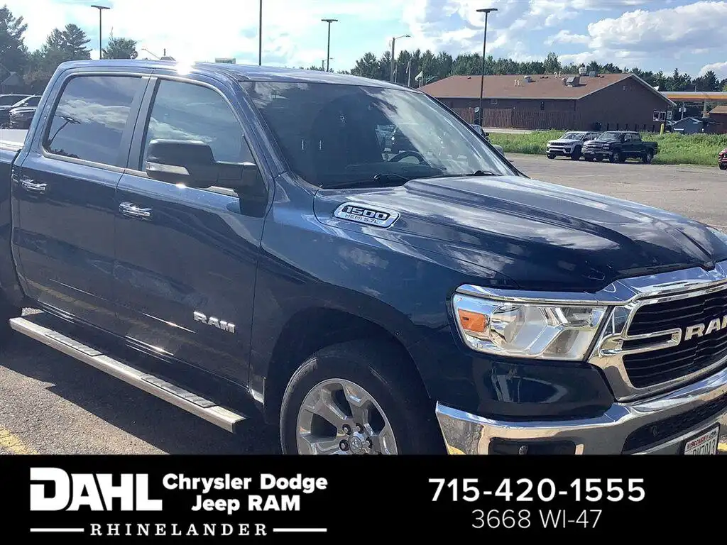 2019 RAM 1500 Big Horn/Lone Star 4x4 Crew Cab 5'7's photo