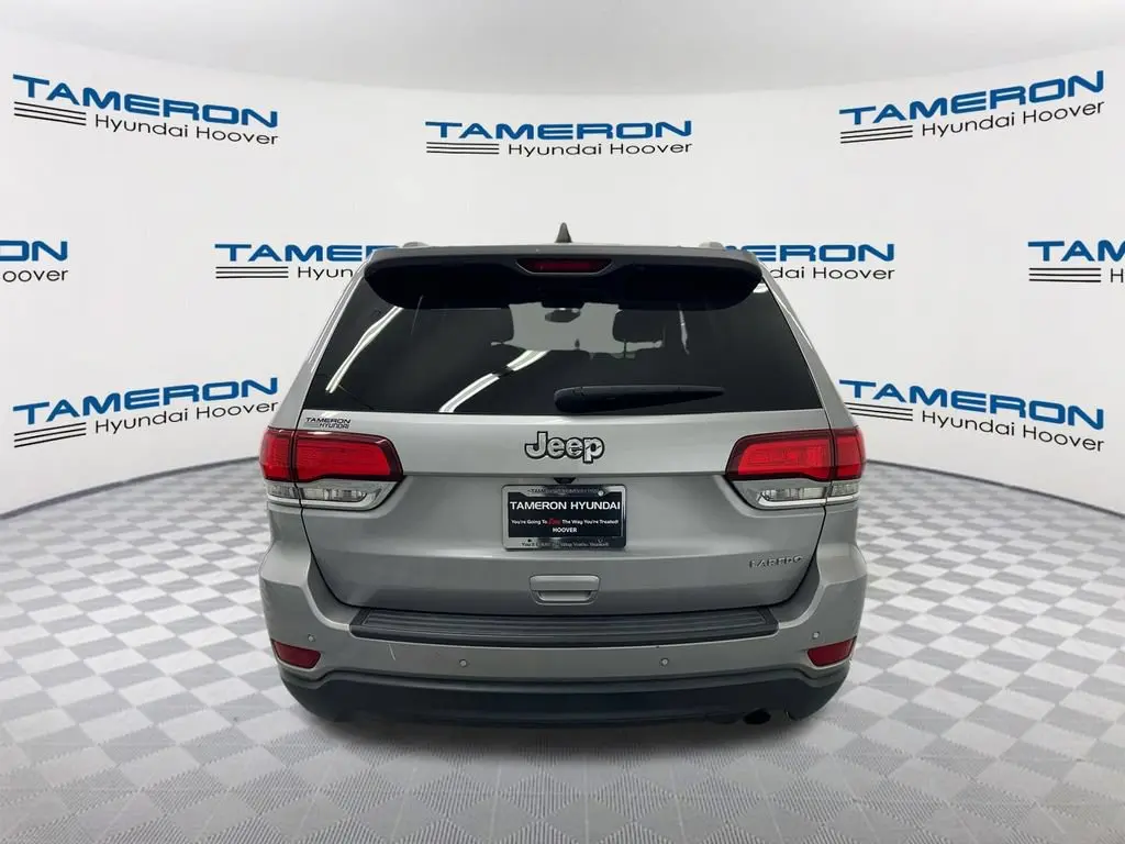 2020 Jeep Grand Cherokee Laredo E photo 4