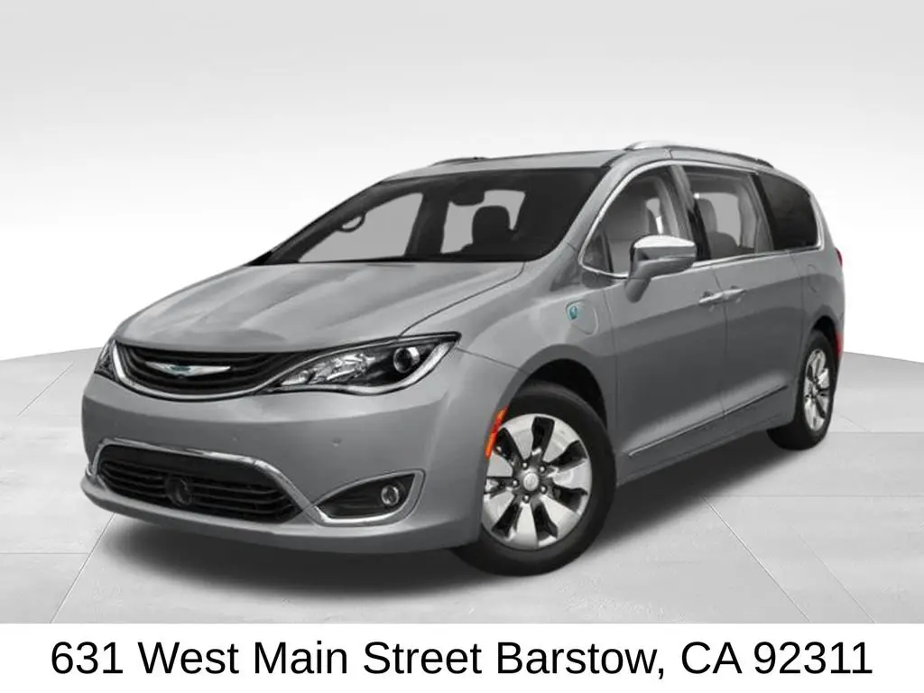 2020 Chrysler Pacifica Hybrid Touring L photo 4