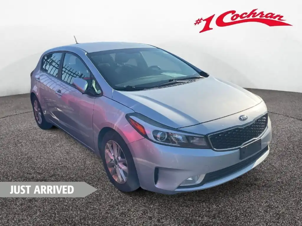 2017 Kia Forte LX AT's photo