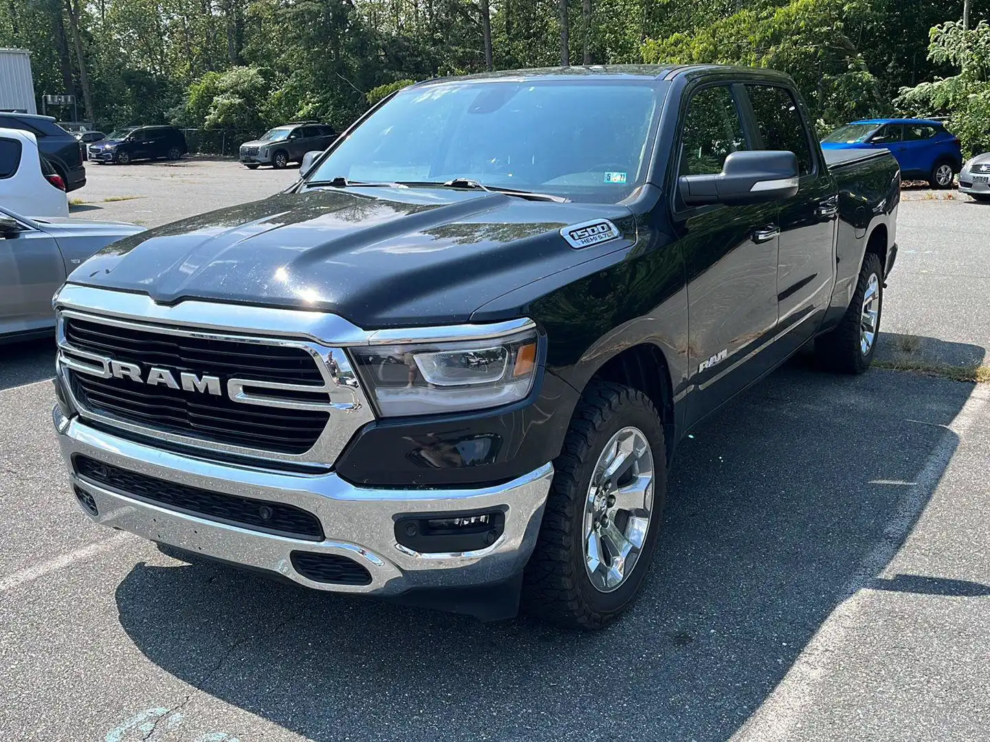 2020 RAM 1500 Big Horn/Lone Star 4x4 Crew Cab 6'4's photo