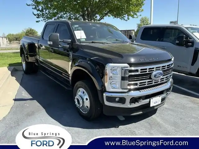 2024 Ford F-450 XLT 4x4 Crew Cab 8' Box DRW's photo