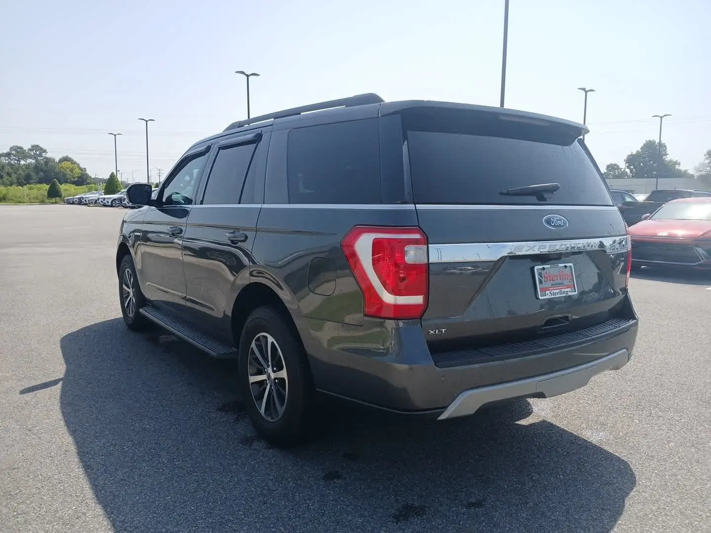 2020 Ford Expedition XLT photo 3
