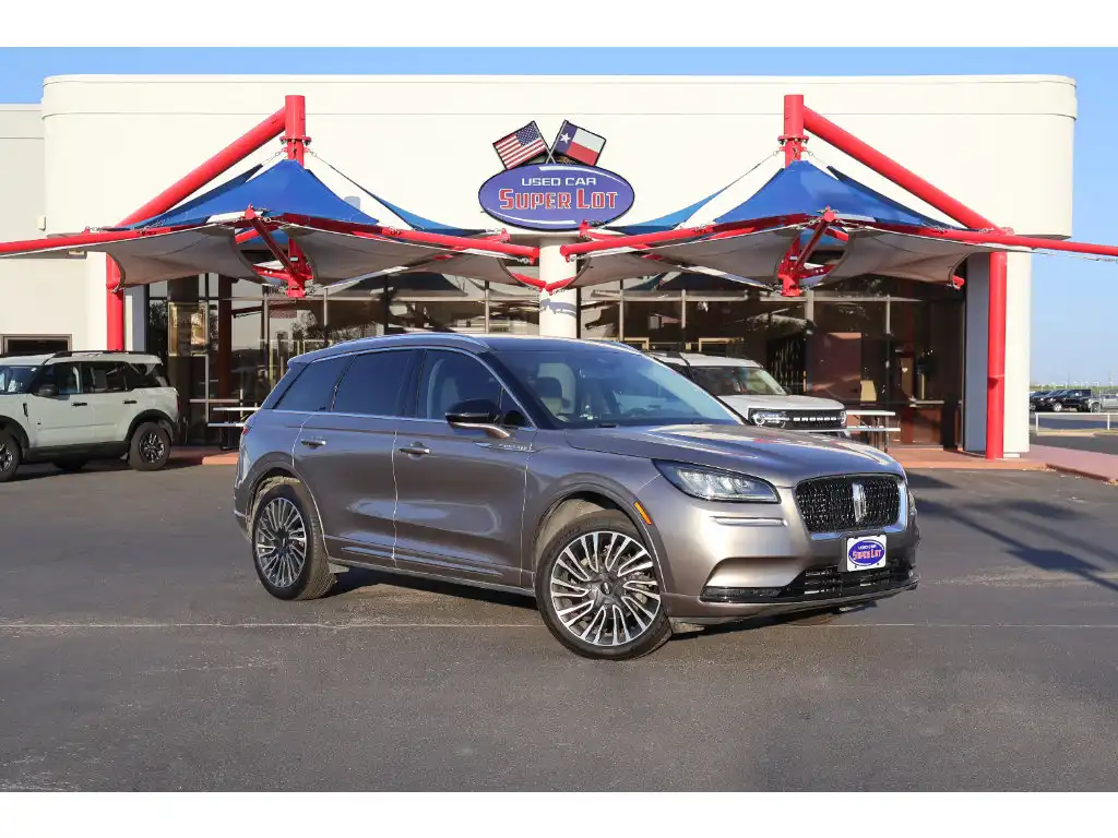 2021 Lincoln Corsair Reserve AWD's photo
