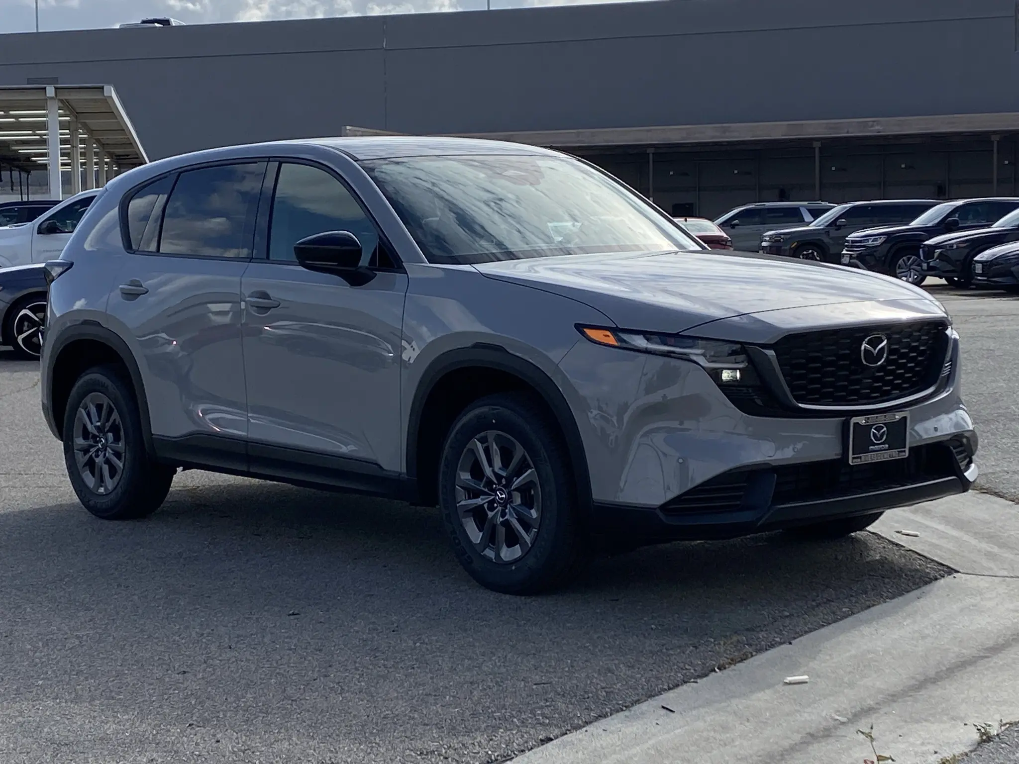 2026 Mazda CX-5 Select AWD Auto S photo 5