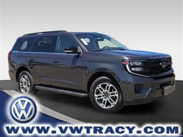 2025 Ford Expedition Active 4x4's photo