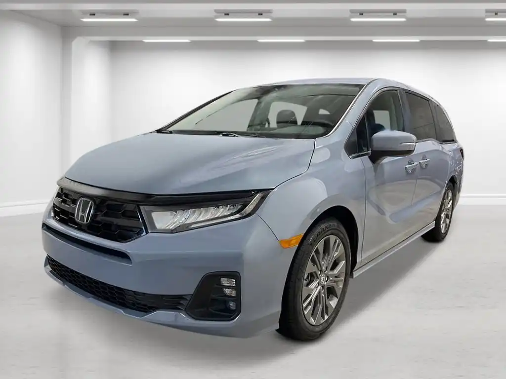 2026 Honda Odyssey Touring's photo