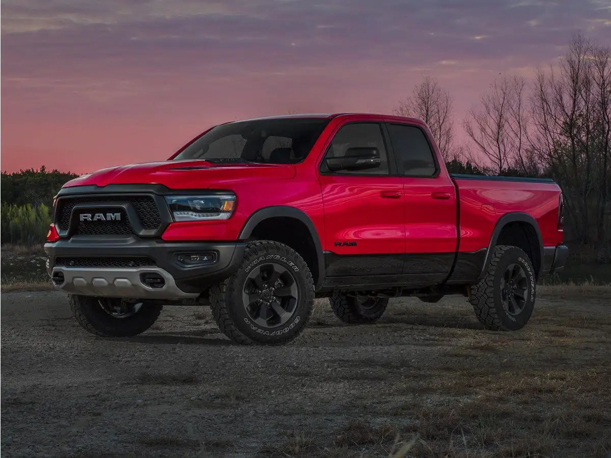 2022 RAM 1500 Laramie 4x4 Crew Cab 5'7's photo