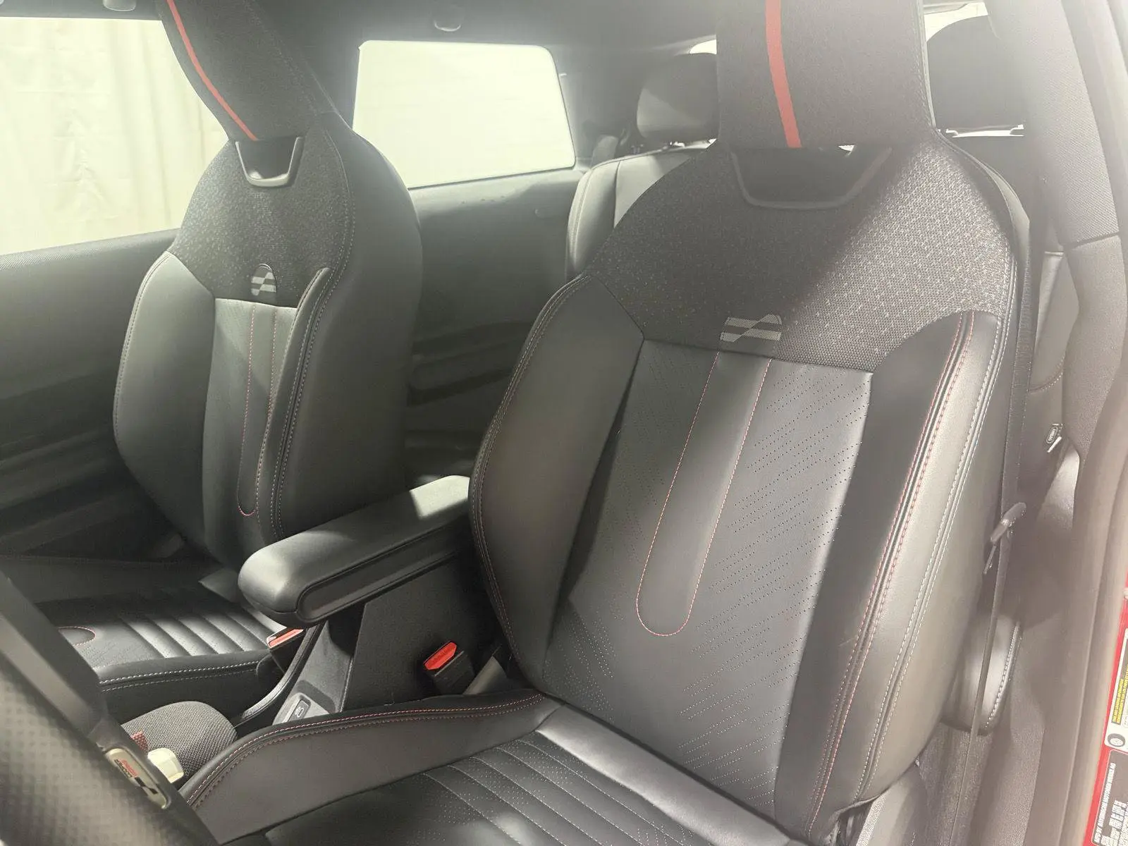 2026 MINI Hardtop Cooper S photo 4