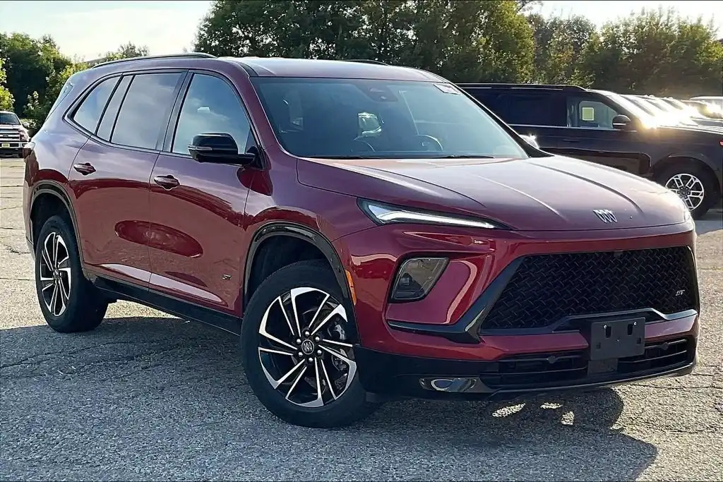 2026 Buick Enclave Sport Touring AWD's photo