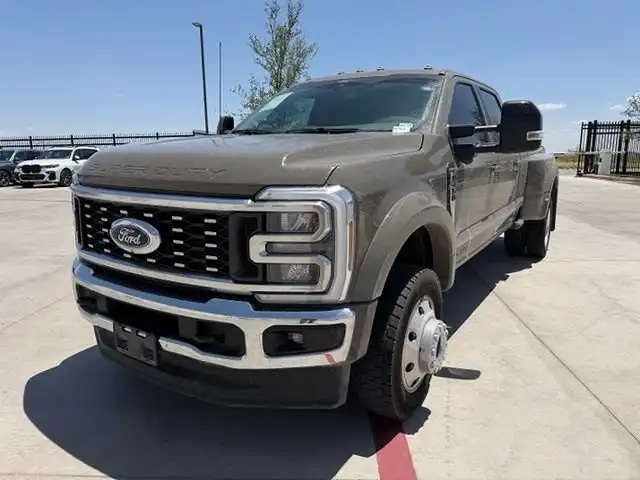 2026 Ford F-450 Lariat 4x4 Crew Cab 8' Box DRW's photo