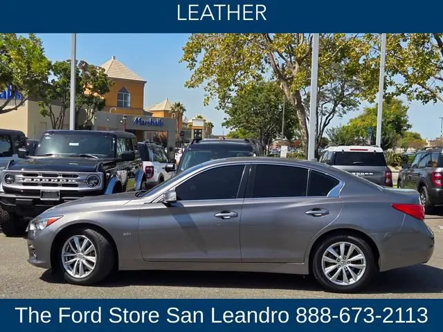 2017 INFINITI Q50 2.0t photo 5