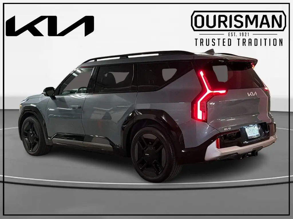 2024 Kia EV9 GT-Line AWD photo 3
