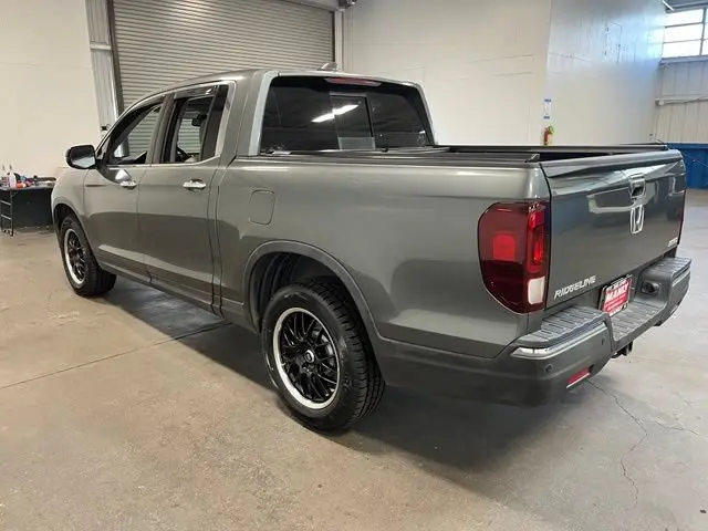 2018 Honda Ridgeline RTL AWD E photo 5