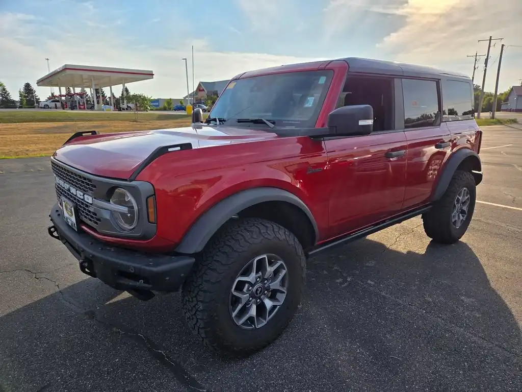 2024 Ford Bronco Badlands Advanced 4WD 4-door's photo