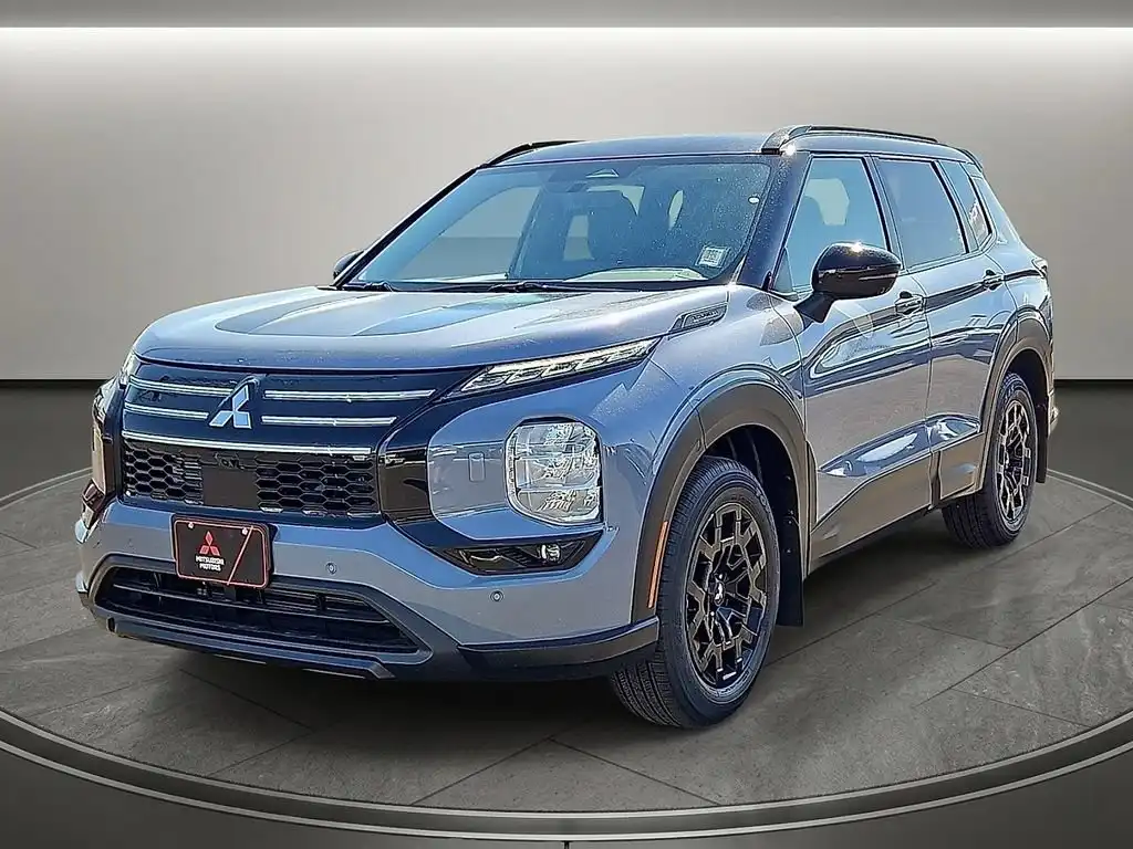 2026 Mitsubishi Outlander Trail Edition S-AWC's photo