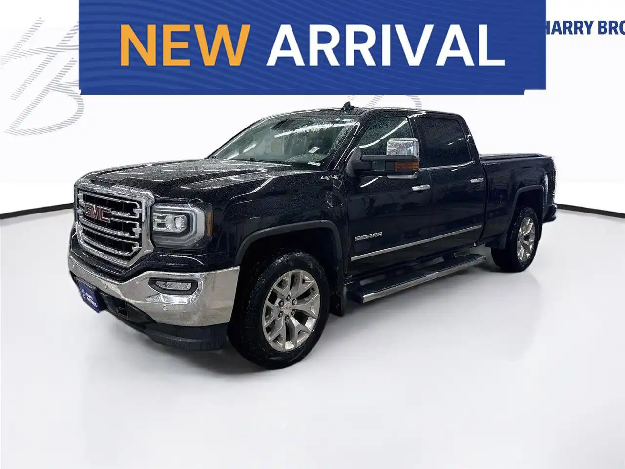 2018 GMC Sierra SLT 4WD Crew Cab Standard Box's photo
