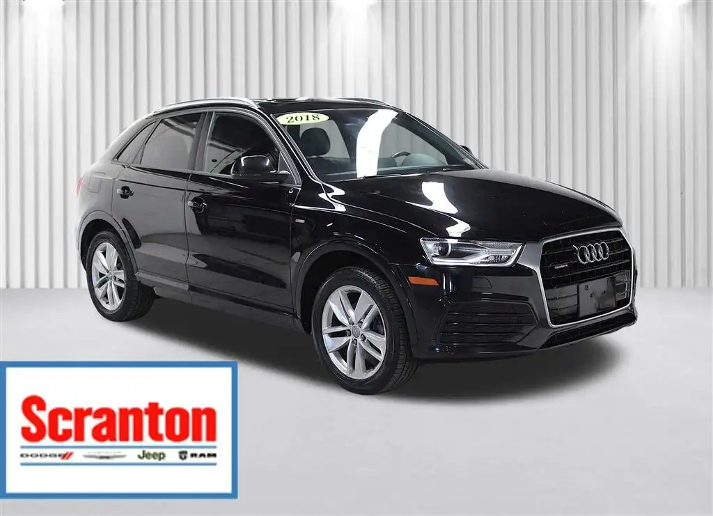 2018 Audi Q3 2.0T Premium Sport quattro's photo