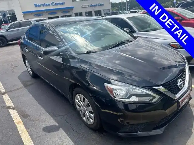 2017 Nissan Sentra SV CVT's photo