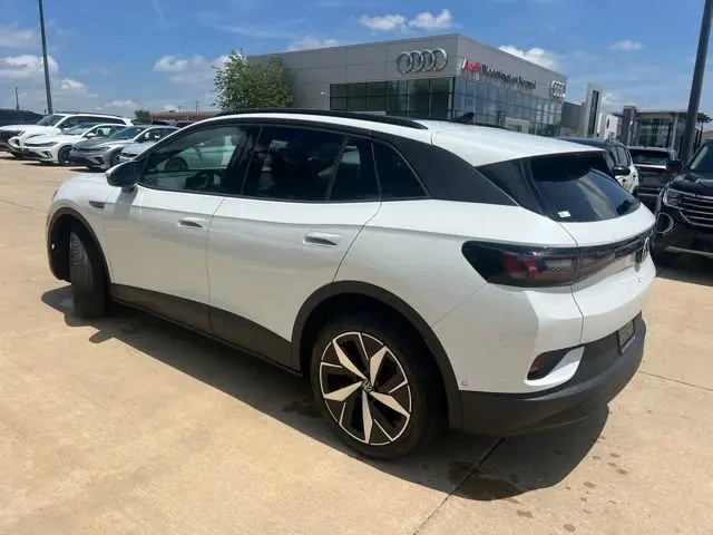2026 Volkswagen ID.4 4Motion Pro S photo 4