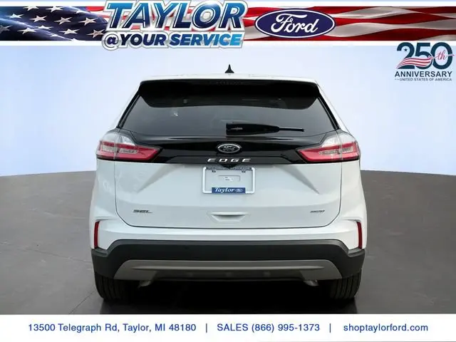 2023 Ford Edge SEL AWD photo 5