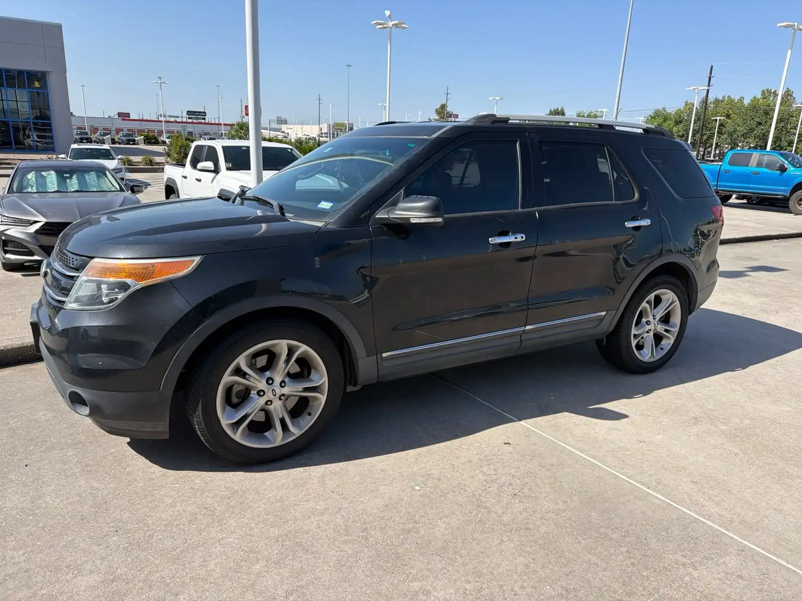 2013 Ford Explorer Limited's photo