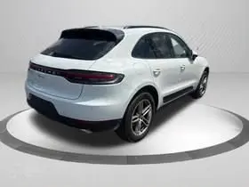 2021 Porsche Macan Base photo 5
