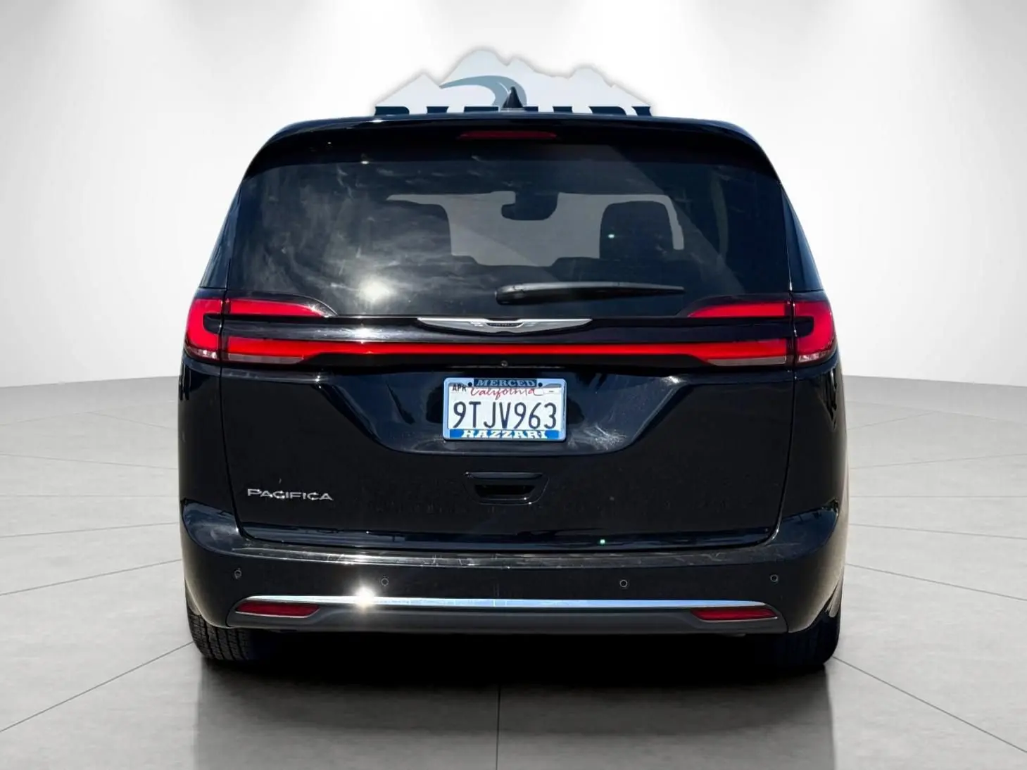 2024 Chrysler Pacifica Touring L photo 4
