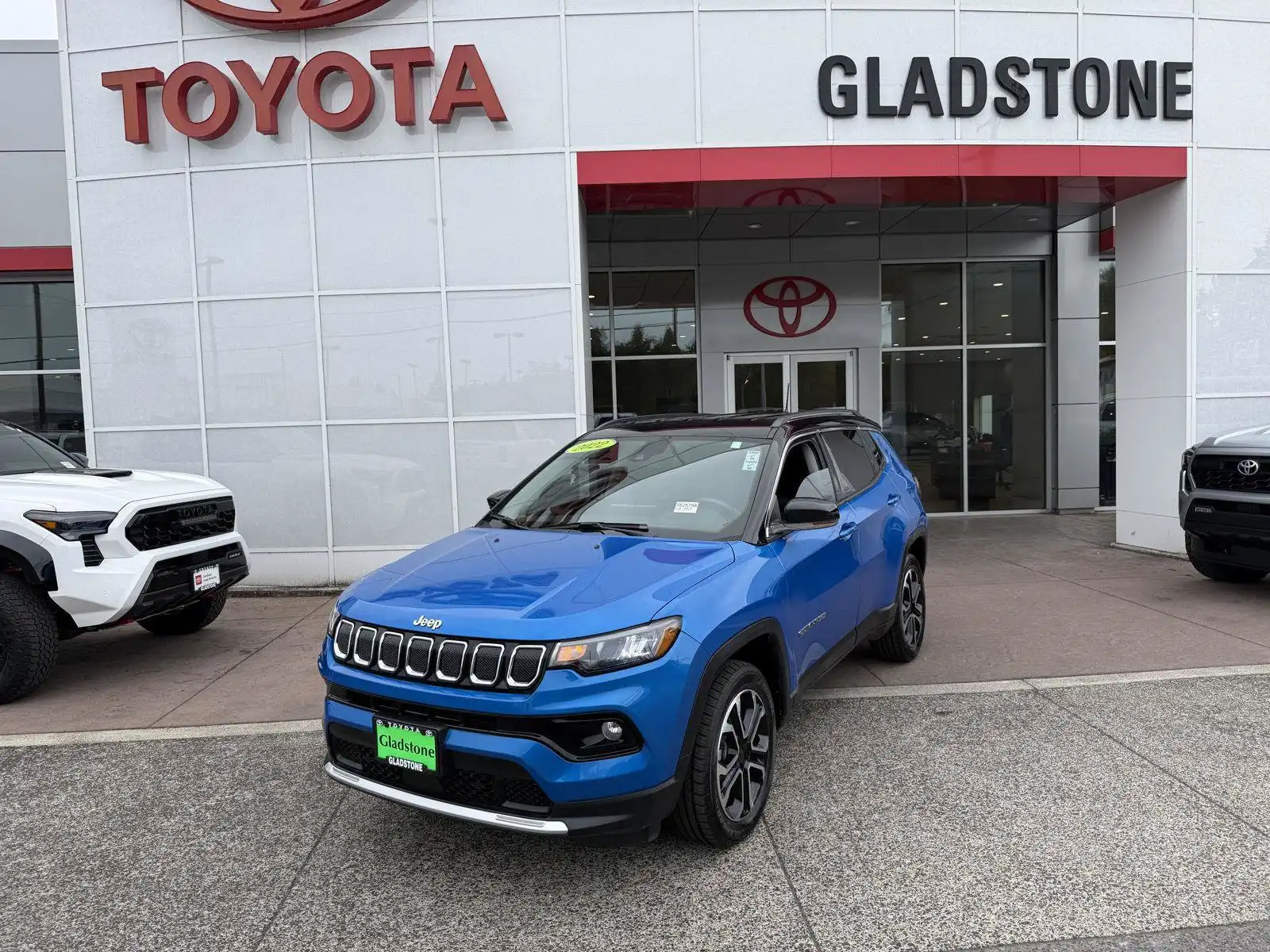2022 Jeep Compass Limited 4X4's photo