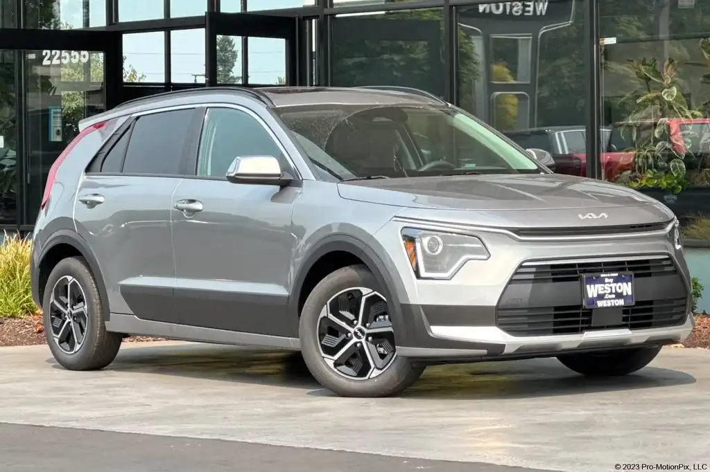 2026 Kia Niro EX HEV's photo