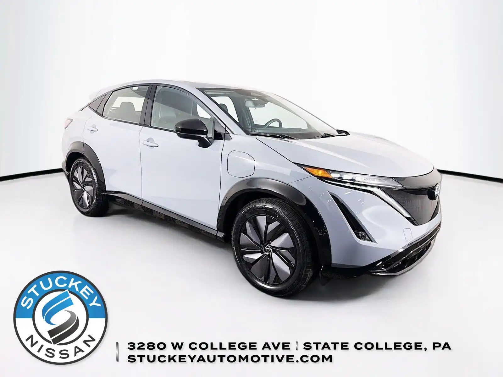 2024 Nissan Ariya Engage+ AWD's photo