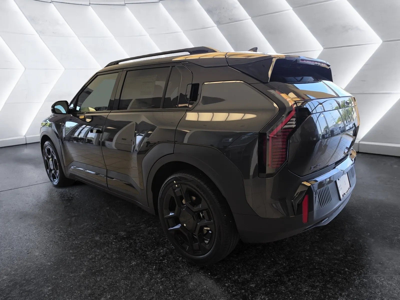 2027 Kia EV3 Wind photo 4