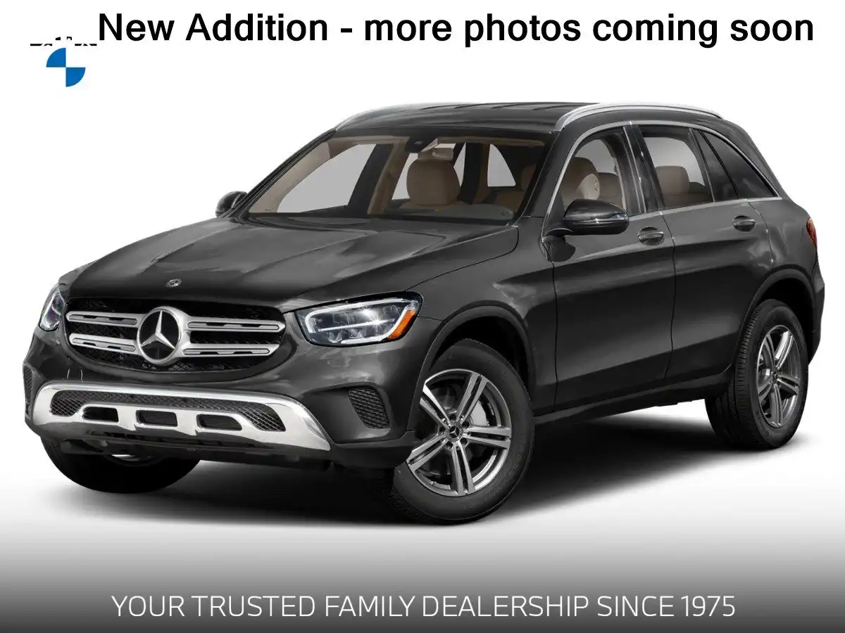 2022 Mercedes-Benz GLC GLC 300's photo
