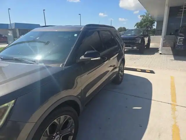 2018 Ford Explorer Sport 4WD's photo