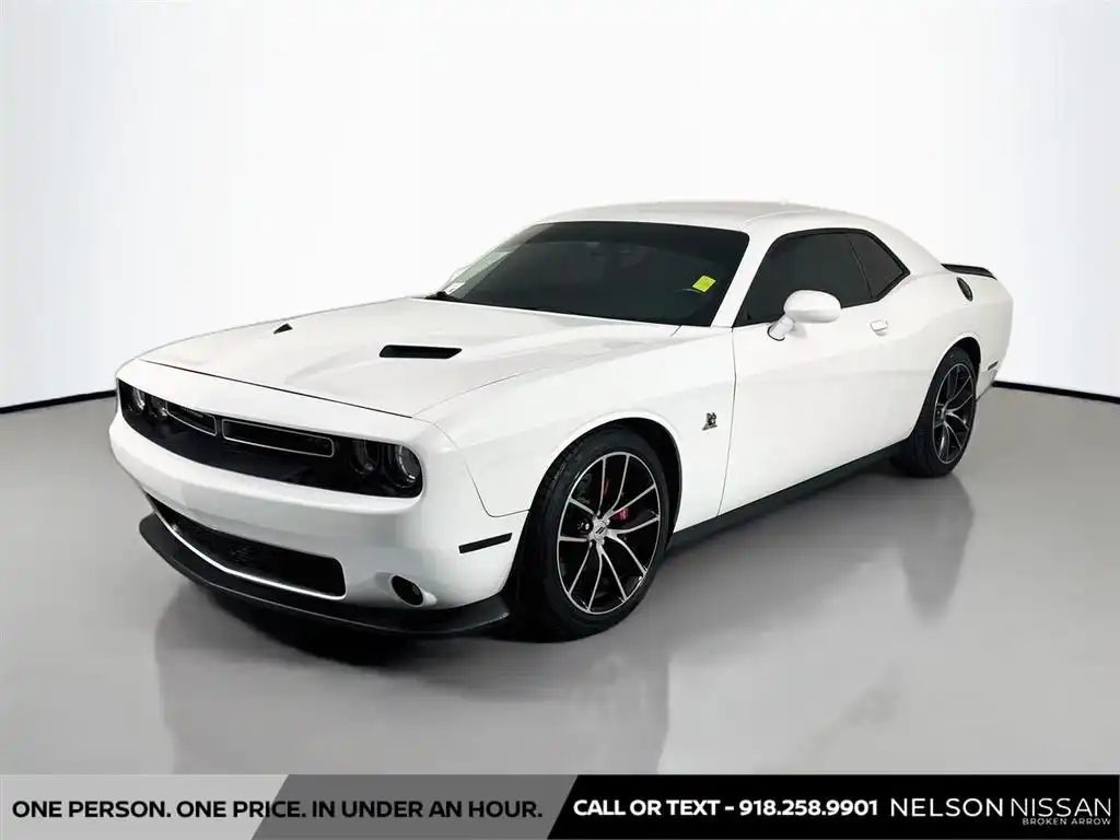 2018 Dodge Challenger Scat Pack's photo