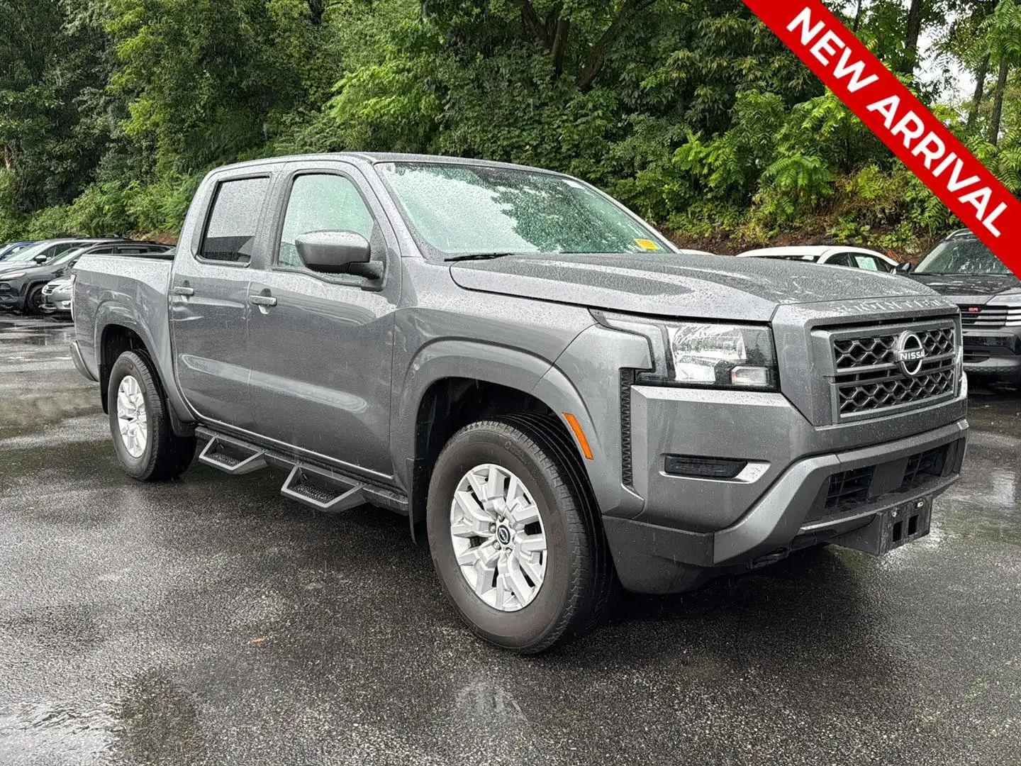 2023 Nissan Frontier SV Crew Cab 4X4 SWB's photo