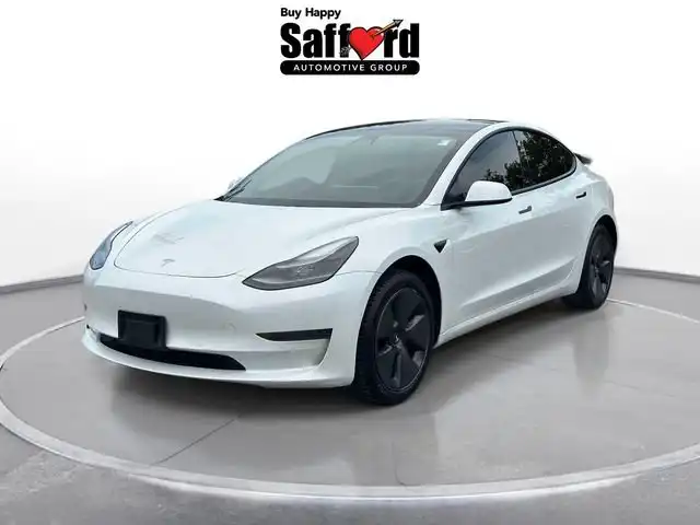 2021 Tesla Model 3 Standard Range Plus's photo