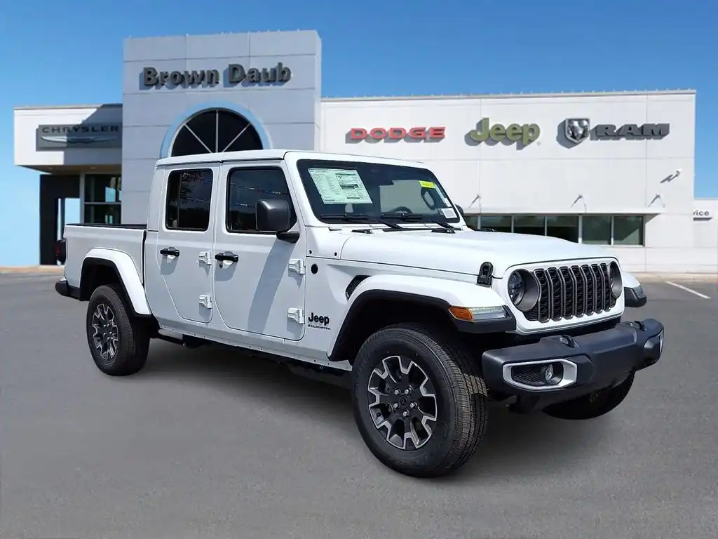 2026 Jeep Gladiator Sahara Auto's photo